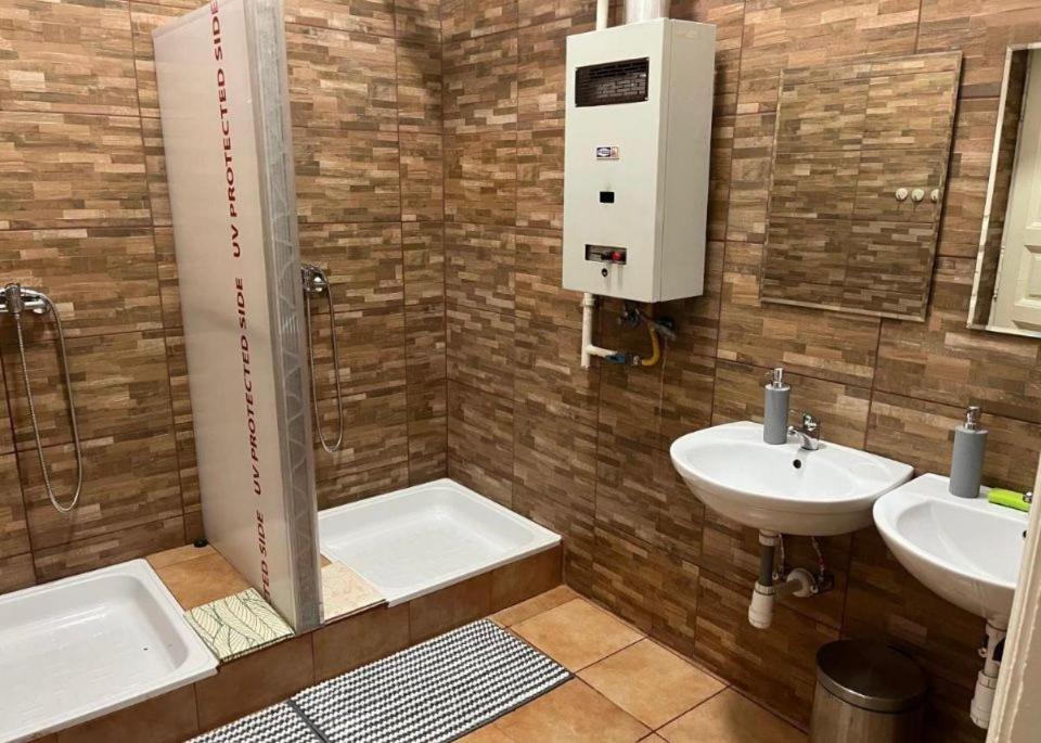 Bobr Krw Stay Budapest Bagian luar foto
