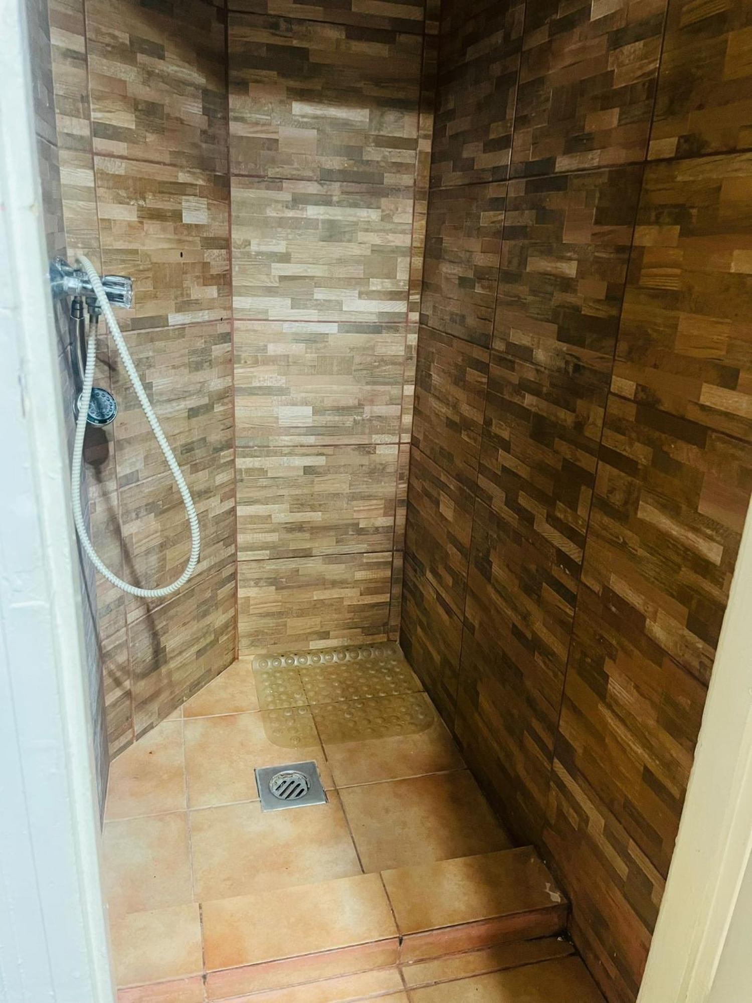 Bobr Krw Stay Budapest Bagian luar foto